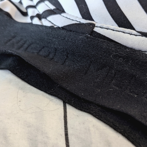 🦋2/$25🦋 Nicole Miller striped bustier inspired sports bra - Picture 2 of 4